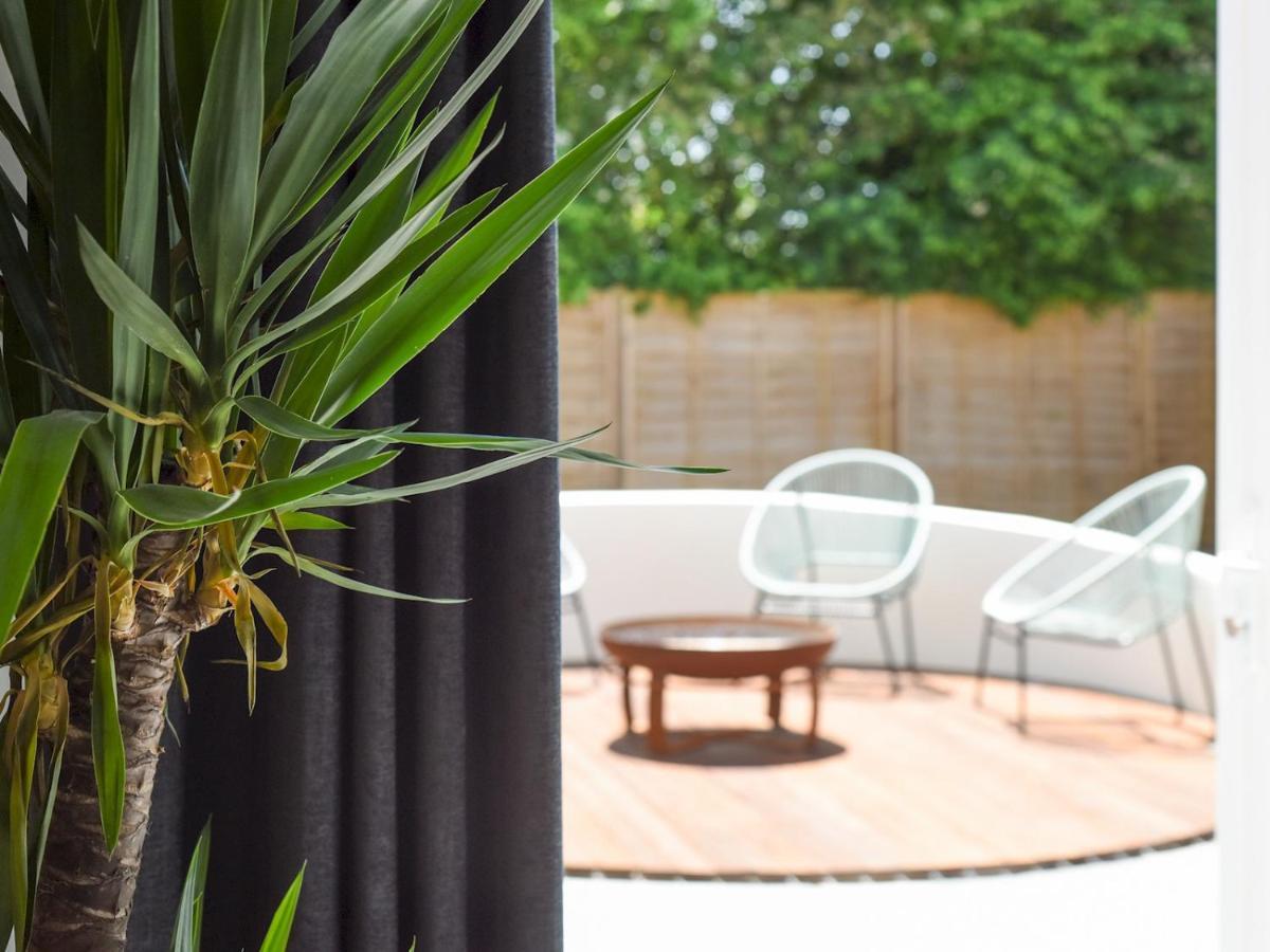Pass The Keys Beautiful Family Sleeps 6 Emsworth