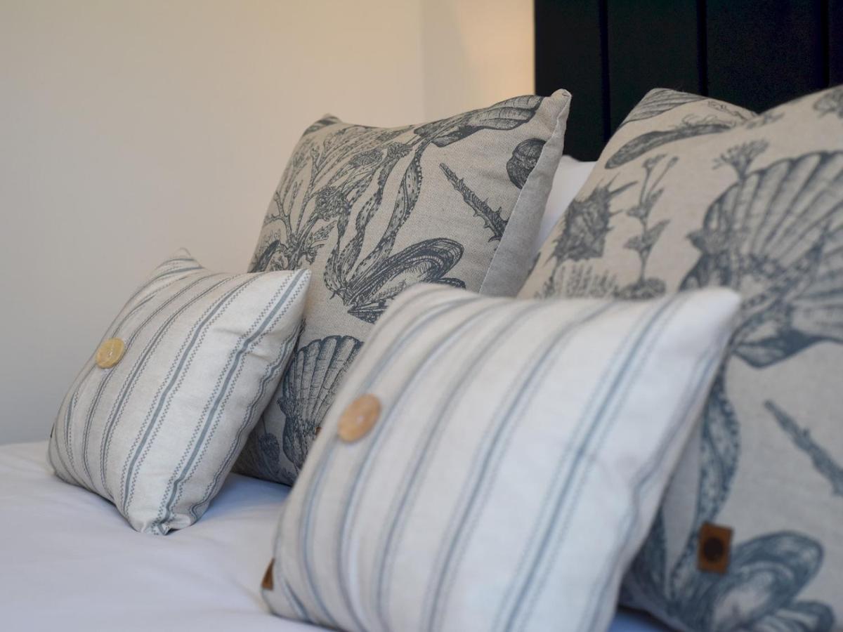 Pass The Keys Beautiful Family Sleeps 6 Emsworth