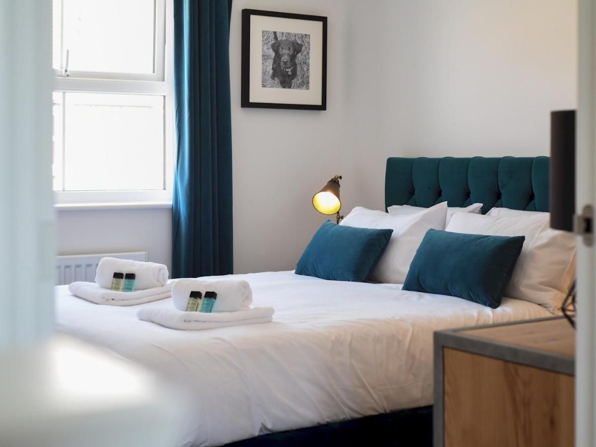 Pass The Keys Beautiful Family Sleeps 6 * Emsworth