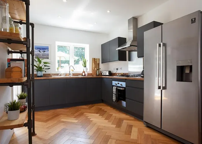 Pass The Keys Beautiful Family Home Sleeps 6